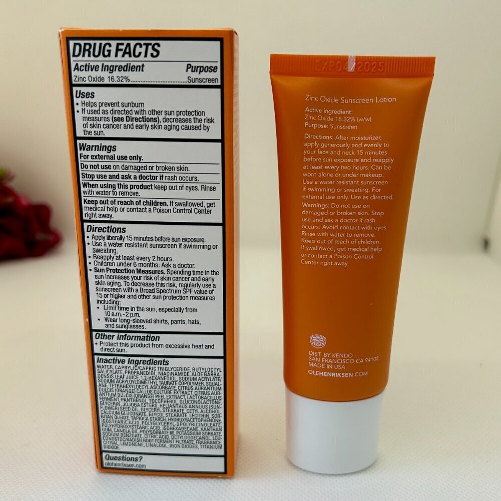 Ole Henriksen Bundle Banana Bright Mineral SPF 30, Vitamin CC Stick and Cleanser - Picture 3 of 12